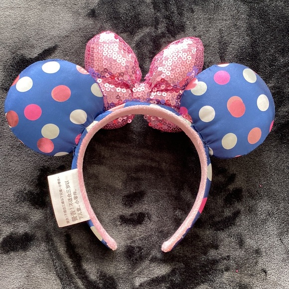 Disney Minnie Mouse Ears - Picture 2 of 2